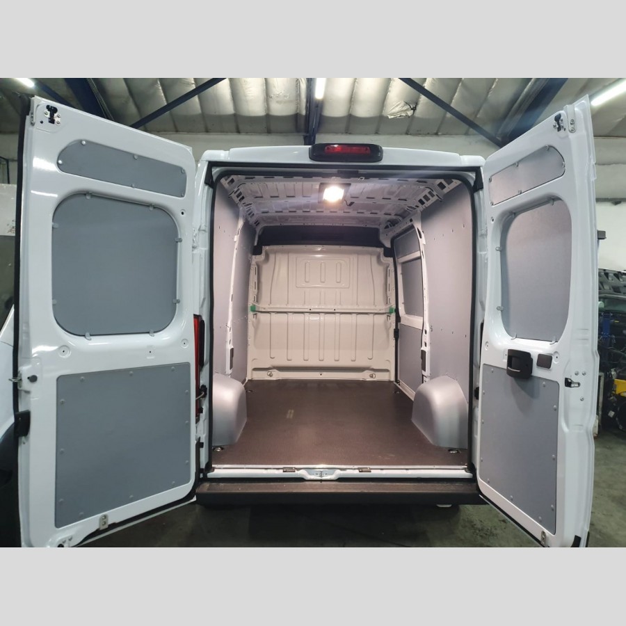 Obloženia stien pre IVECO DAILY od 2009-2013