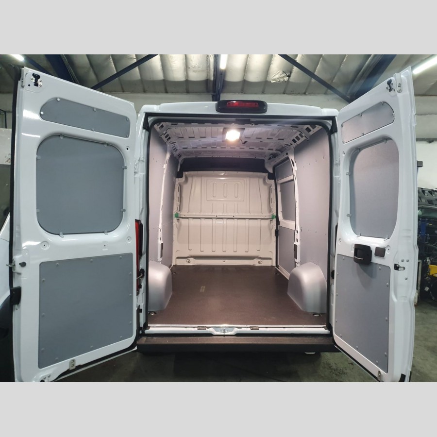 Seitenwandverkleidung für MERCEDES SPRINTER W906